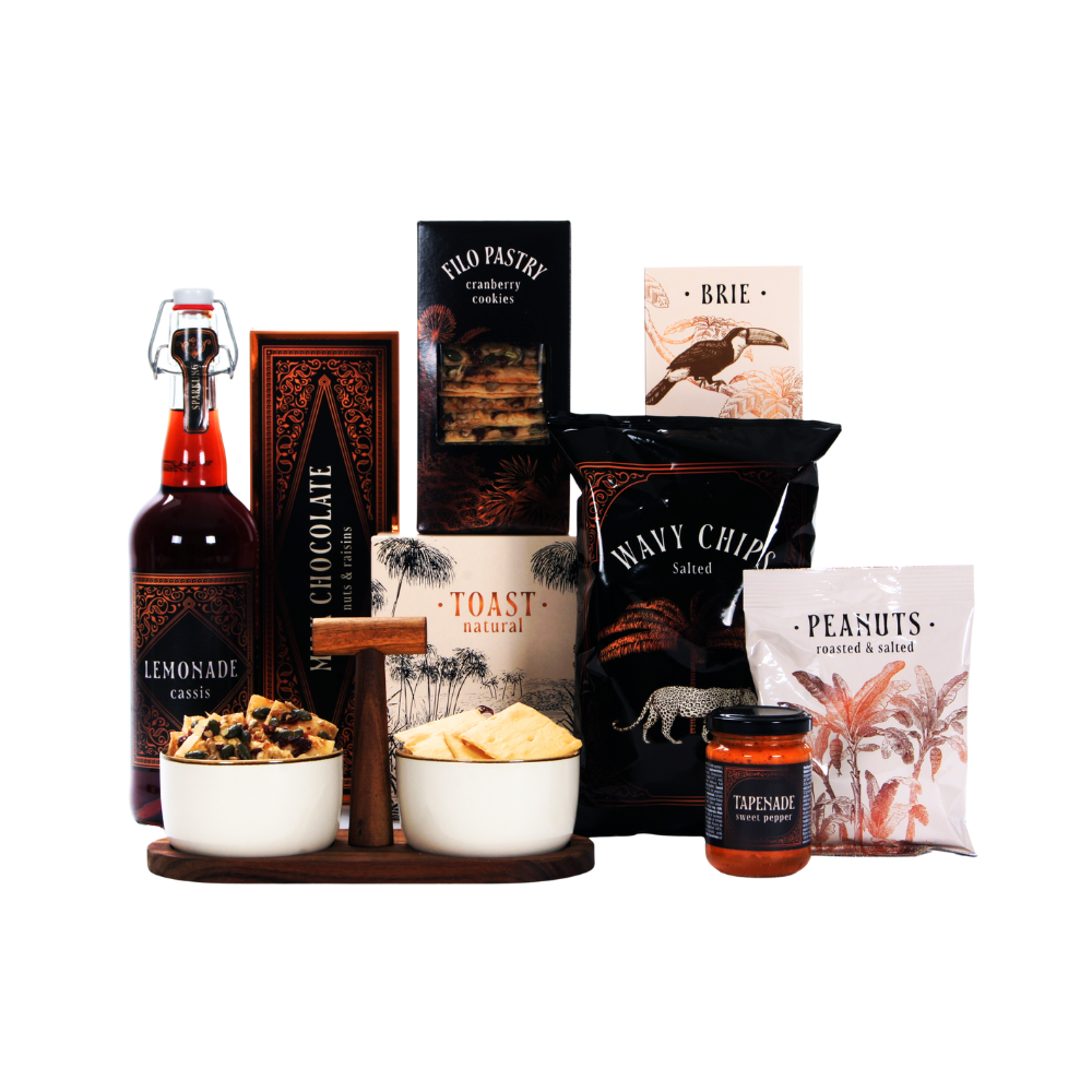 Nature’s Paradise Sparkling Cassis & Luxe Delicatessen